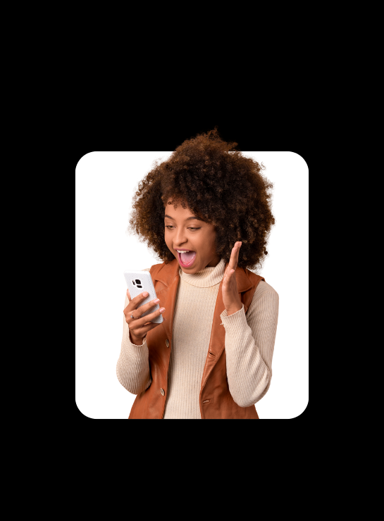 Cliente consultando antecipação do FGTS pelo celular